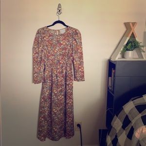 Boutique Floral midi Dress